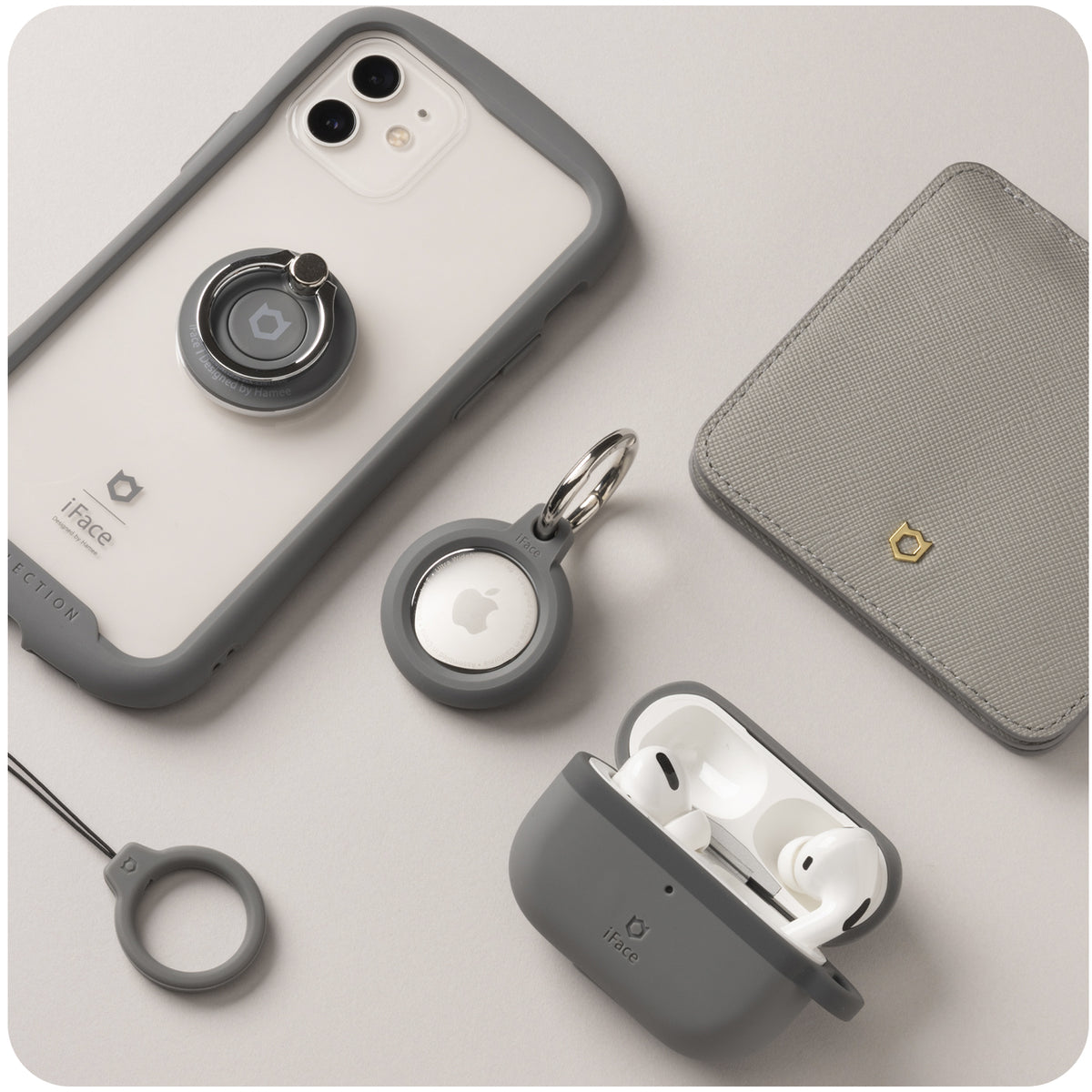 iPhone12pro スマホ　家電　iFace イヤホン　AirTag Reflection AirTag Case