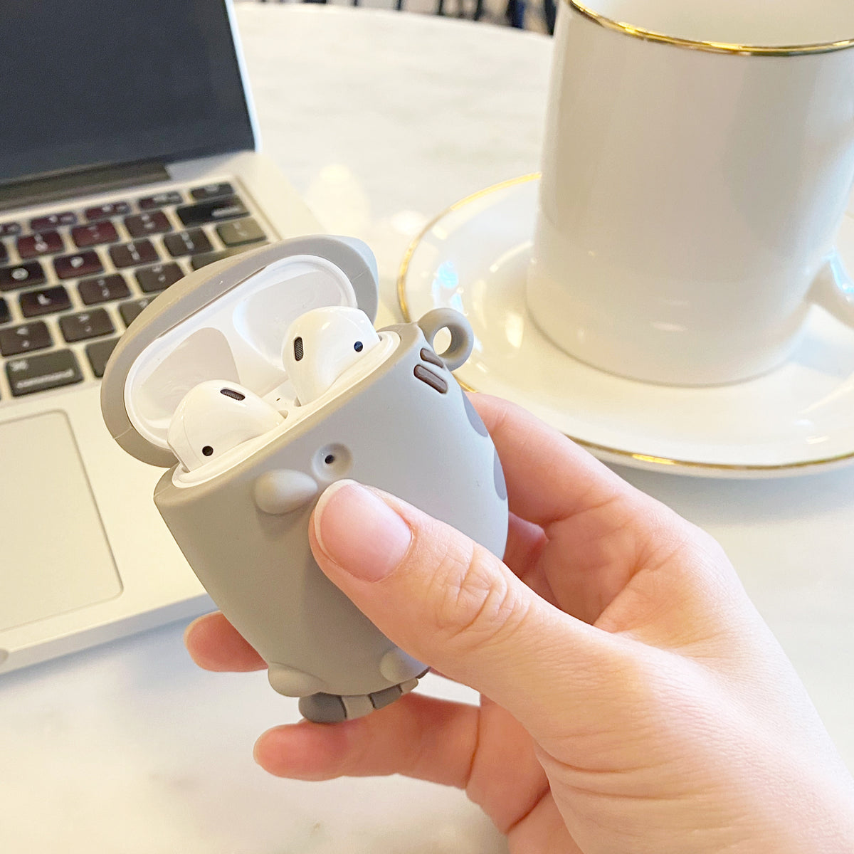 iFace Pusheen the Cat AirPods Case (Lounging) for AirPods 1 & 2